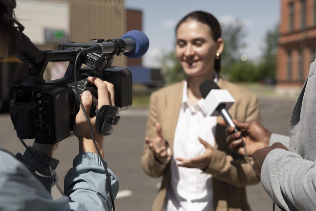 Media Handling untuk Menangani Media dengan Cerdas.